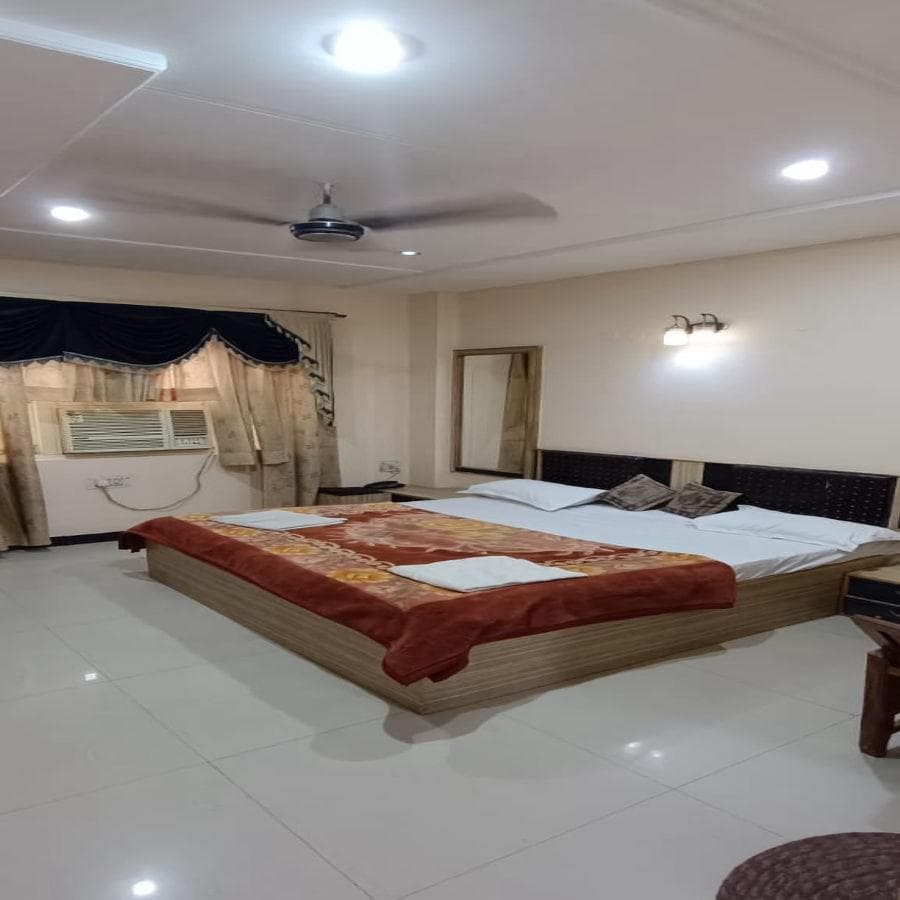 Hotel Swaagat photo 2