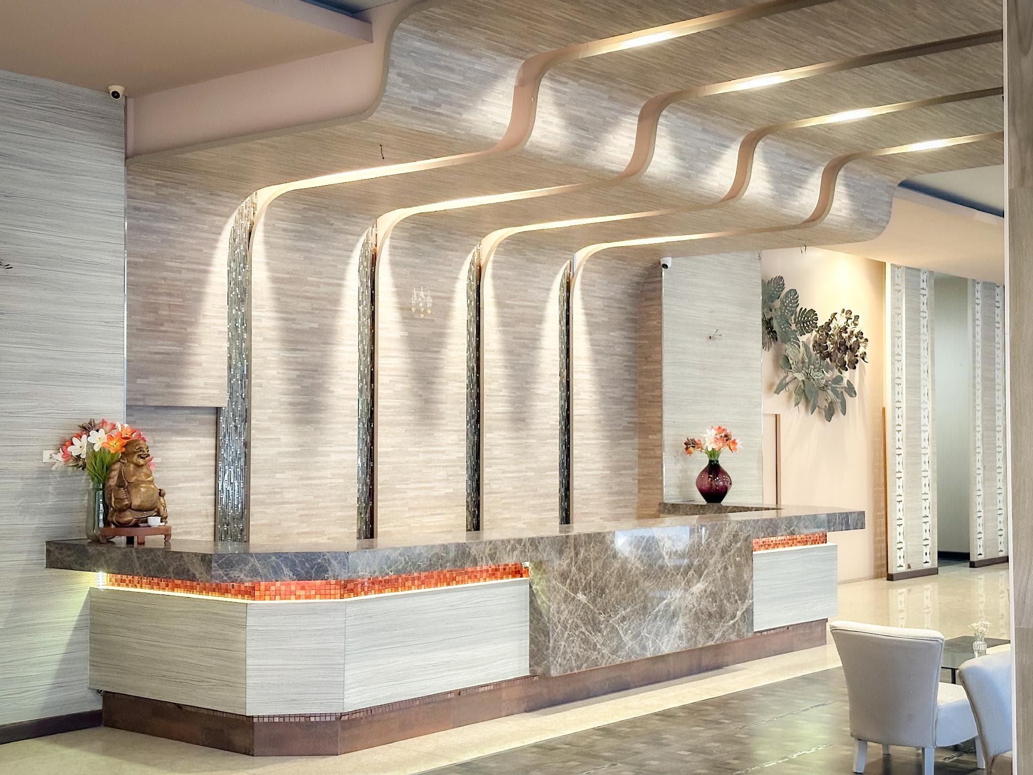 Vane' Mane' Hotel Pattaya photo 5