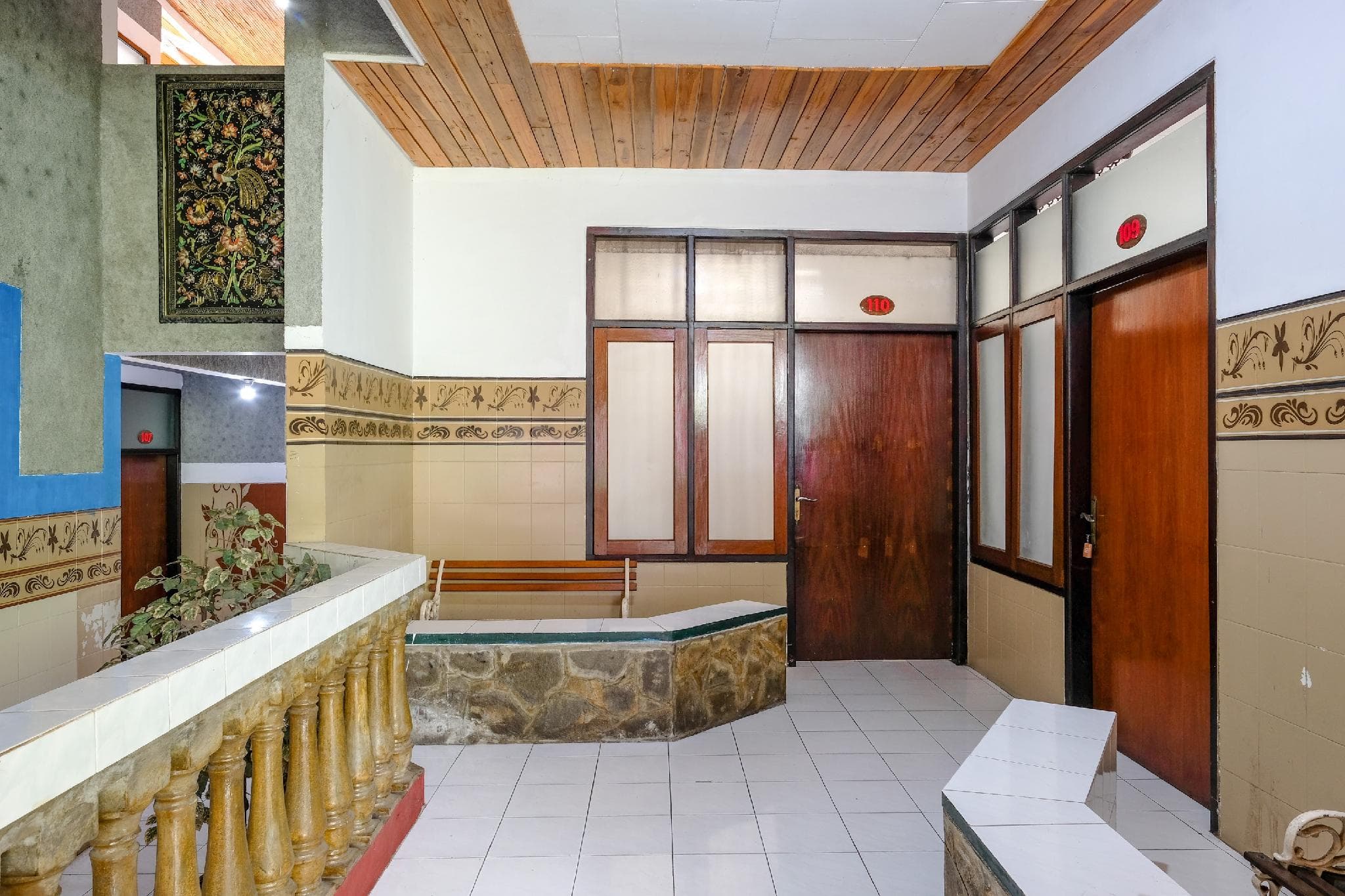 RedDoorz near Jawa Timur Park 1 photo 3