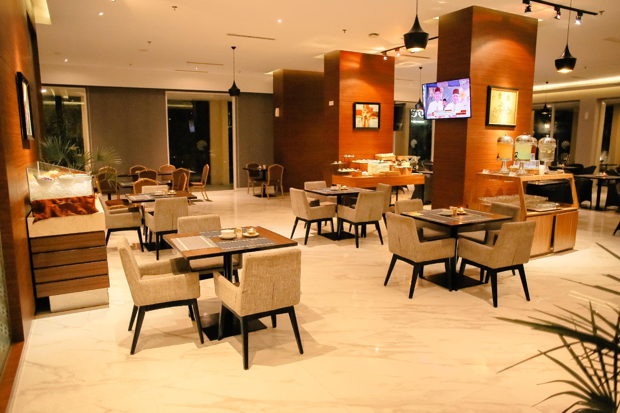 Travel Hub Hotel Kualanamu photo 4