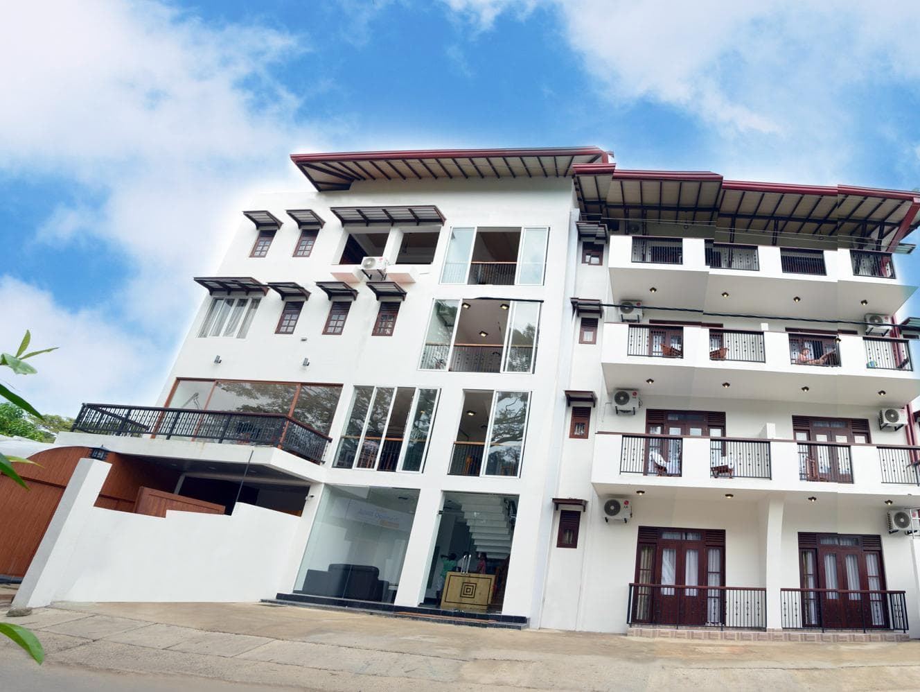 Gloria Grand Unawatuna Hotel