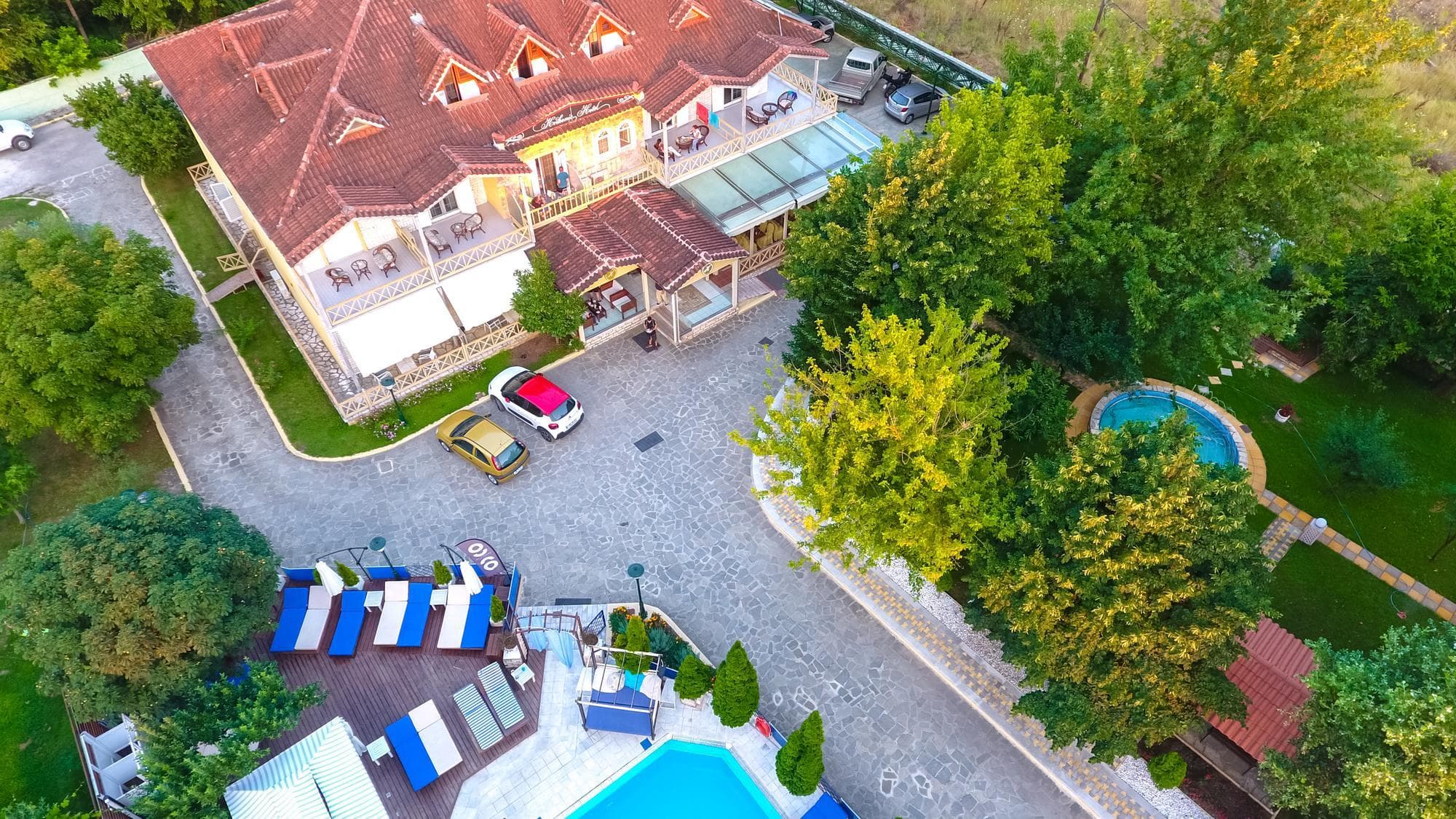Krikonis Hotel-NEW