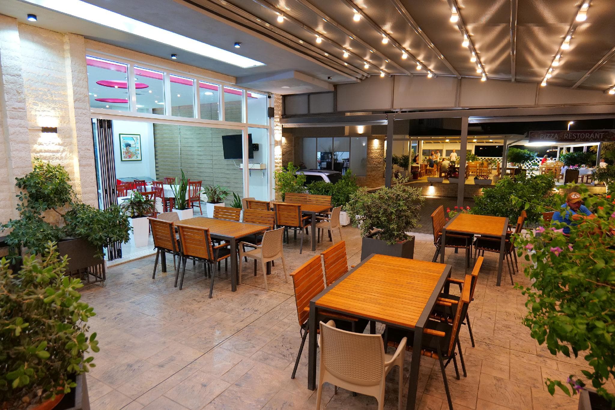 Almare Apartments photo 3