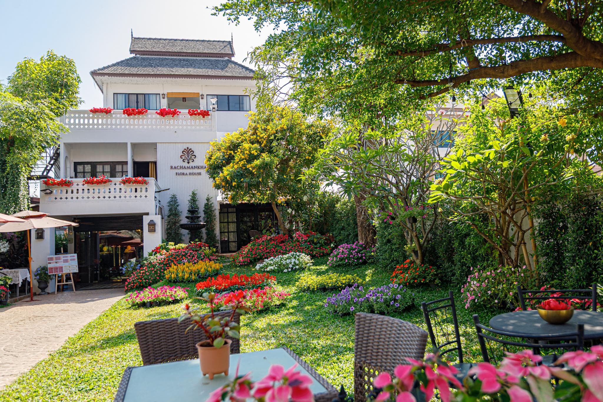 Rachamankha Flora House Chiang Mai