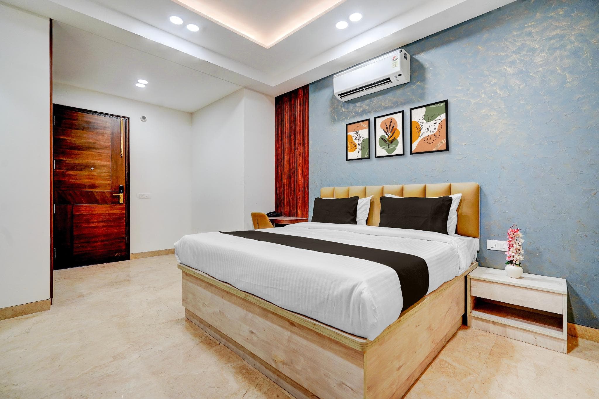 Super Townhouse Sector 51 Gurgaon photo 2