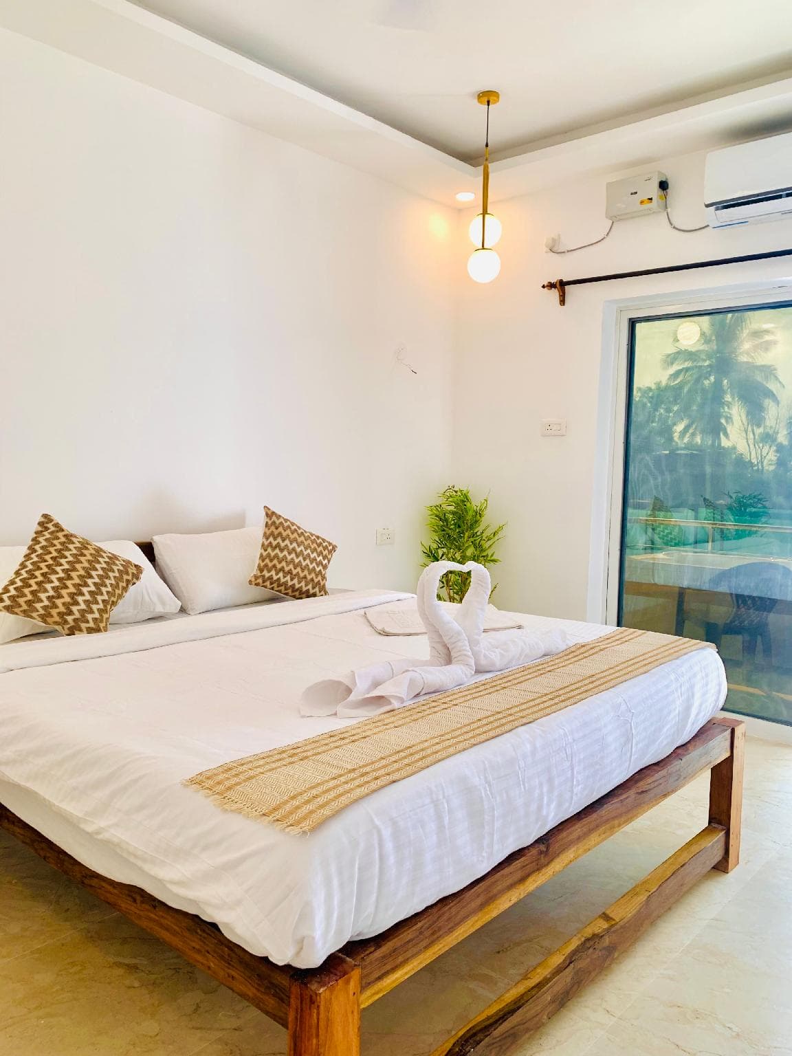 Shades Ivory - Agonda Beach Resort