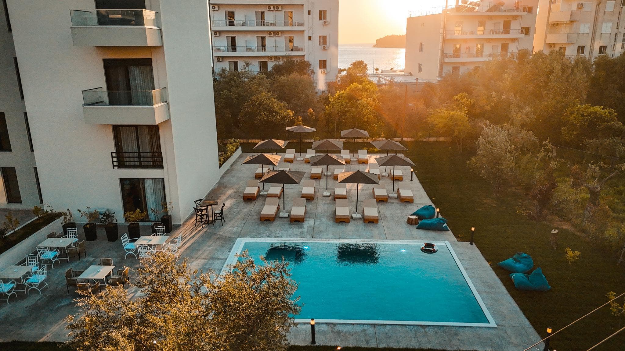 The Blue Wave Hotel photo 4