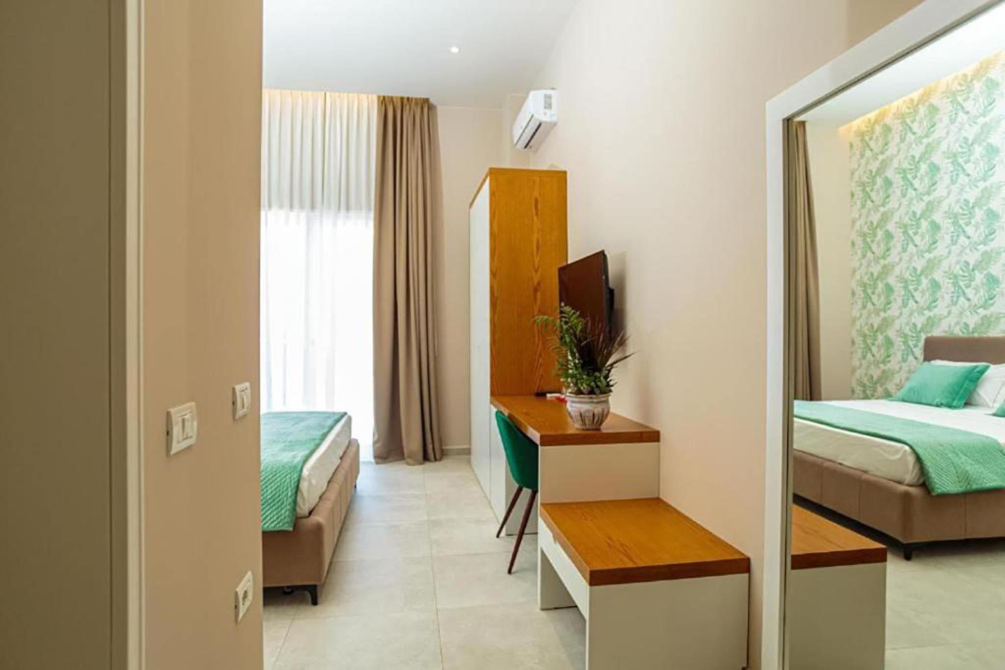 Toto Hotel & Apartments photo 2