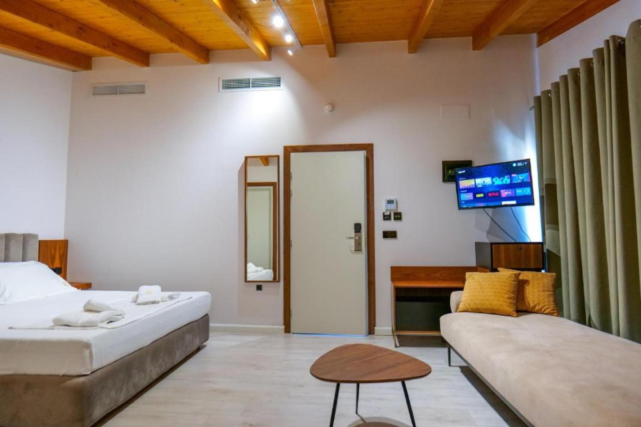 Hotel Semajo photo 3