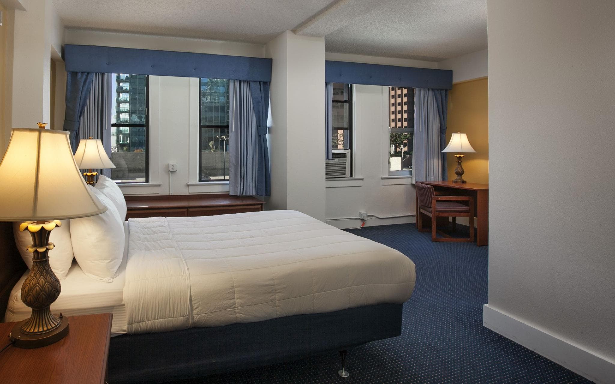 The Wayfarer Downtown LA, Tapestry Collection by Hilton photo 3
