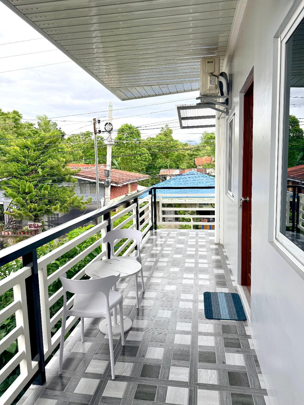 Family/Barkada Room in Moalboal photo 2
