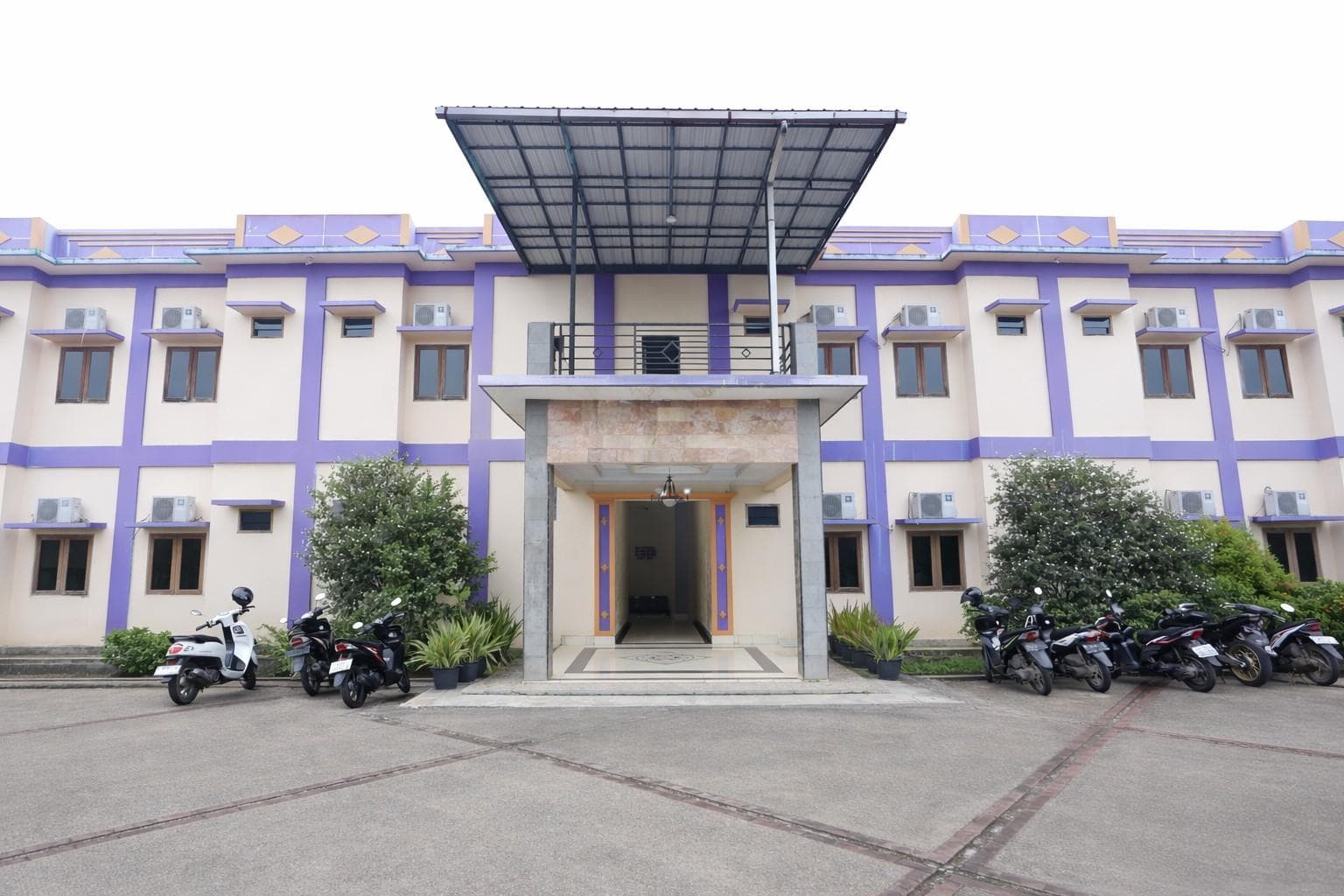 Mekarsari Hotel By ARBA