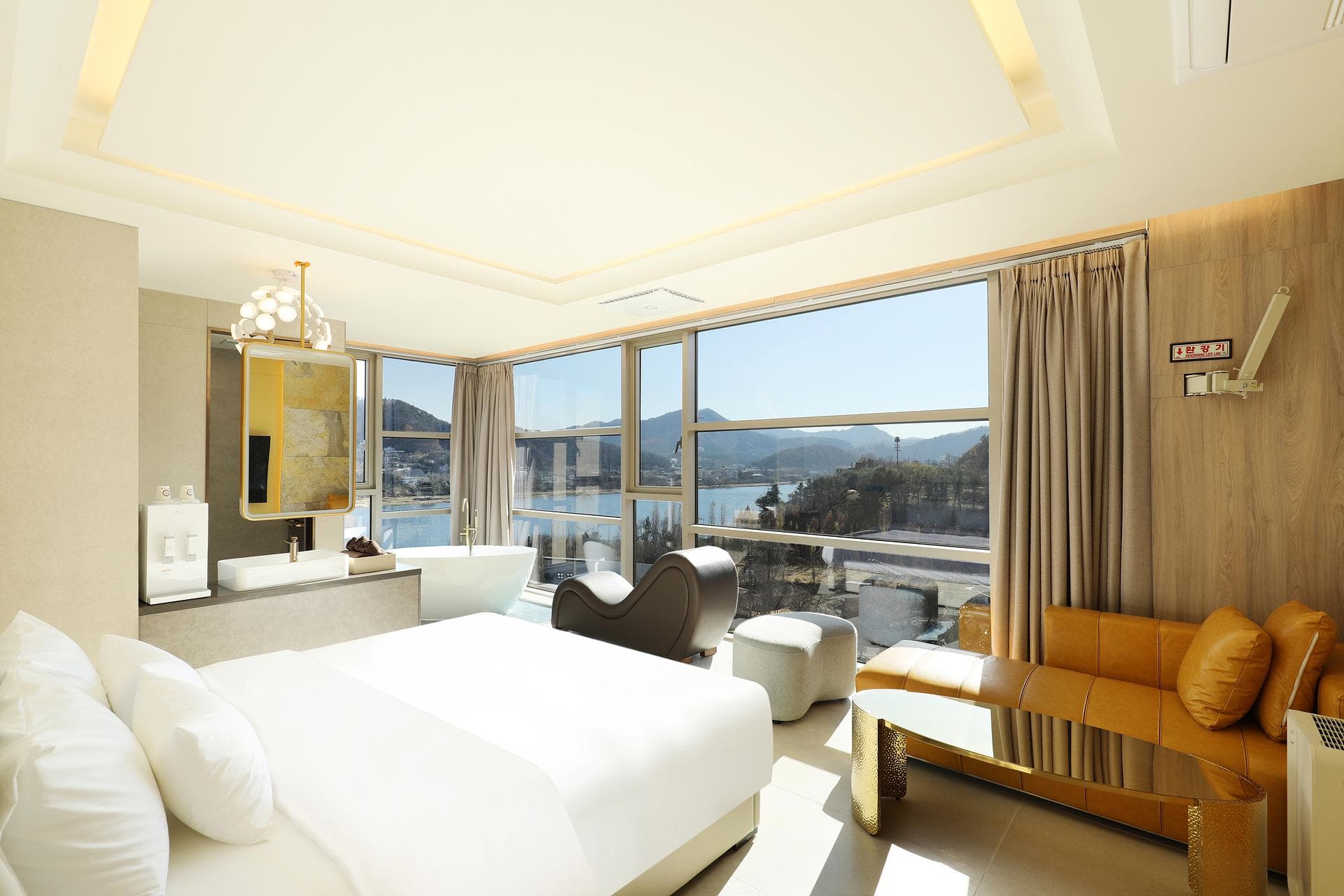 QUINCE Hotel