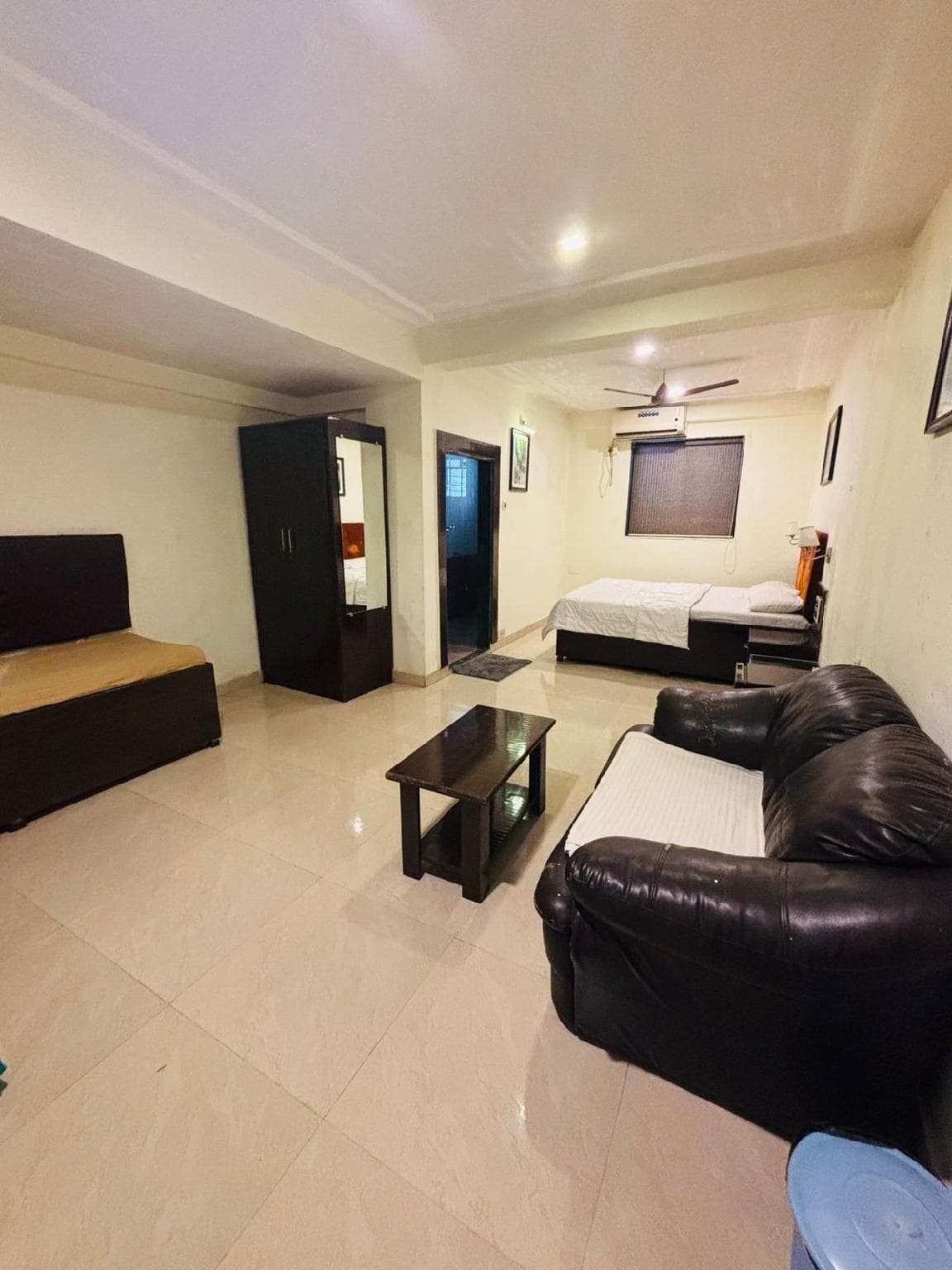 Hotel Silver Leaf photo 5