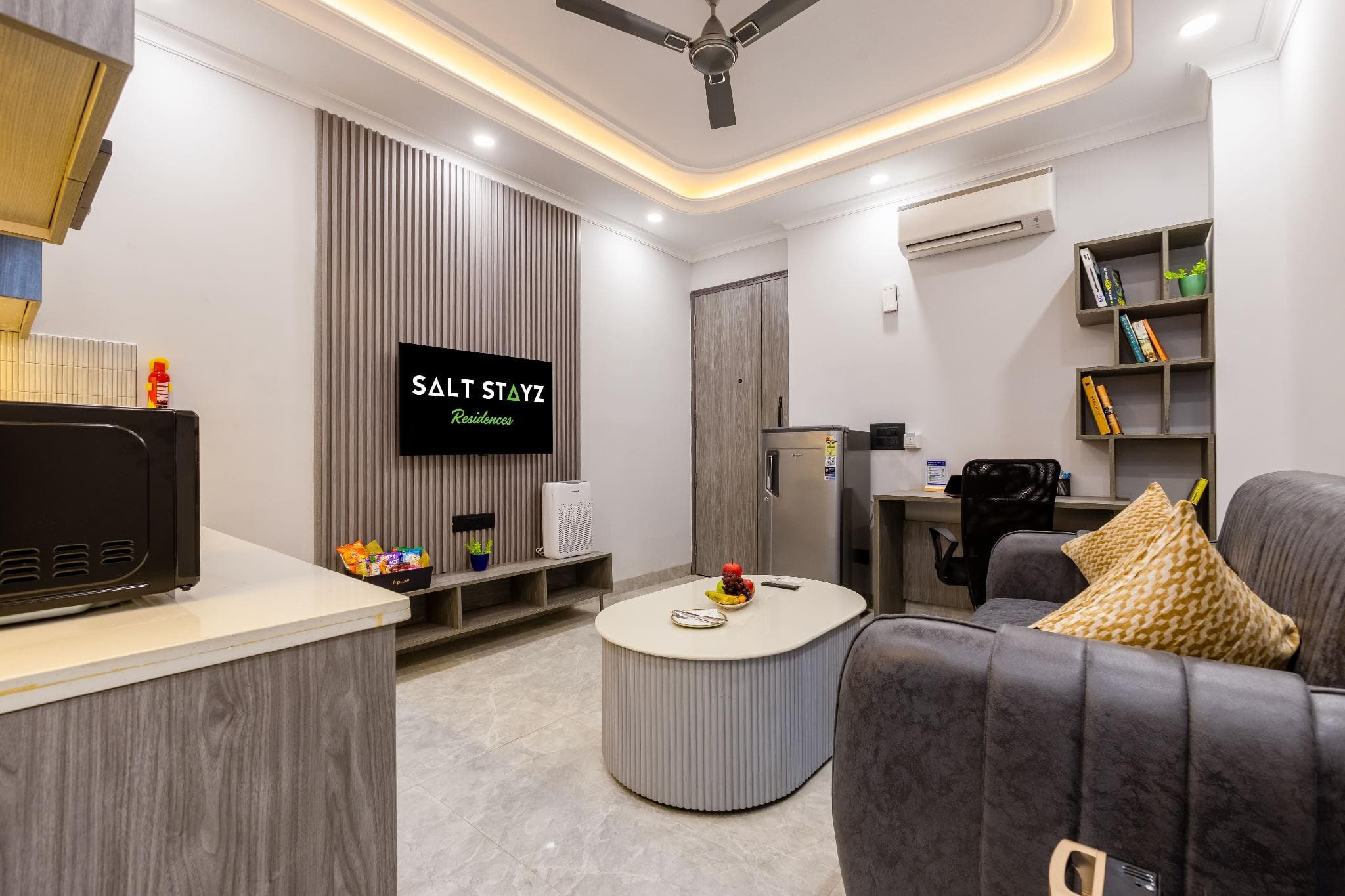 Saltstayz Premier Near Sector 44 Corporate Hub photo 5