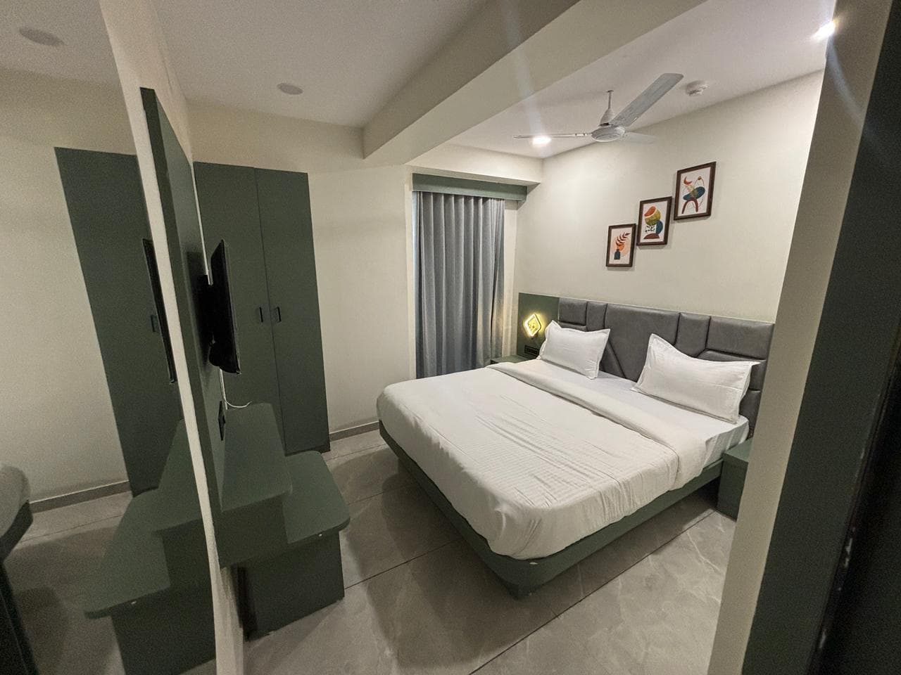 HOTEL SERENITY photo 2