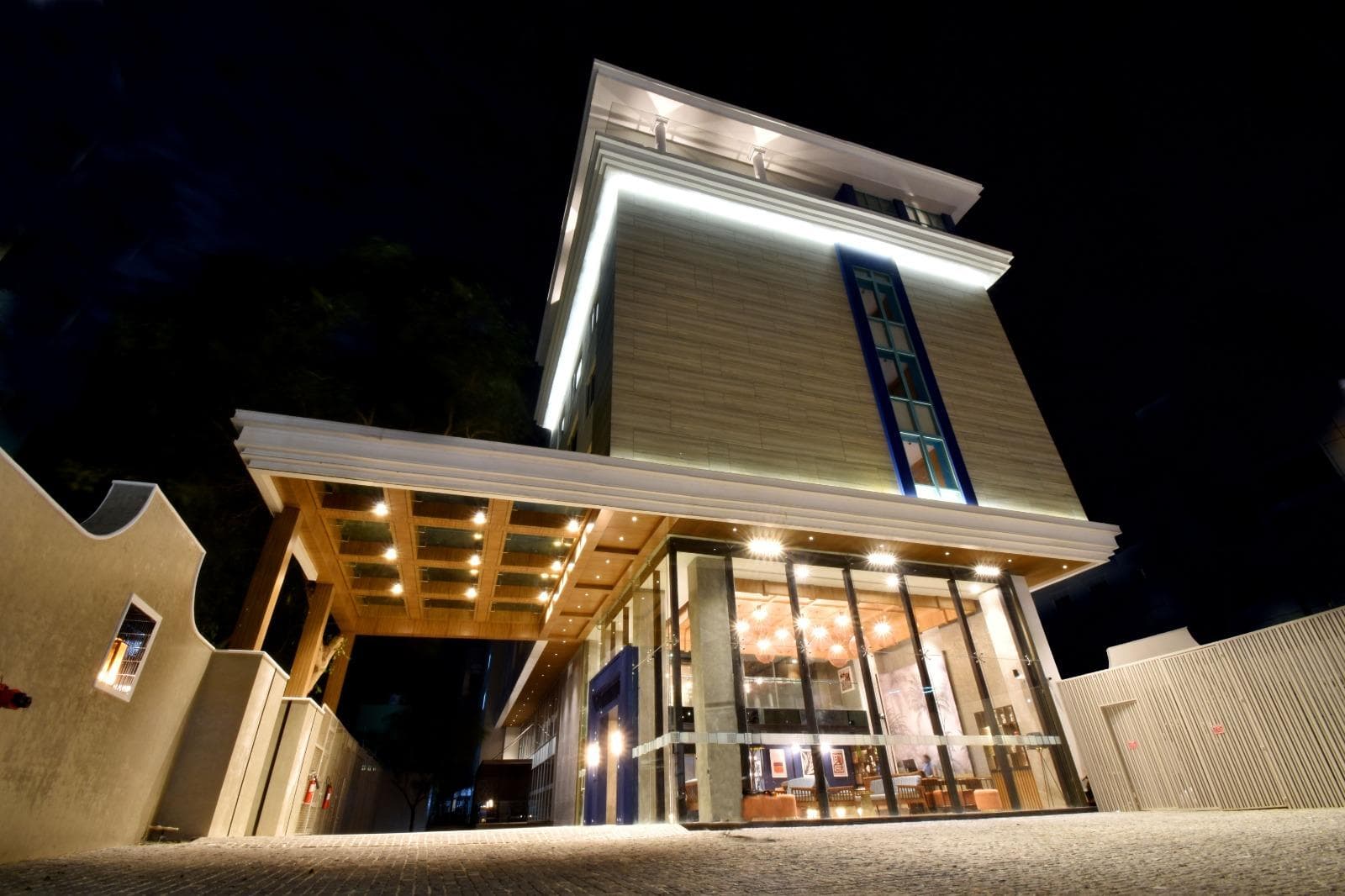 Hotel Sands Point photo 3