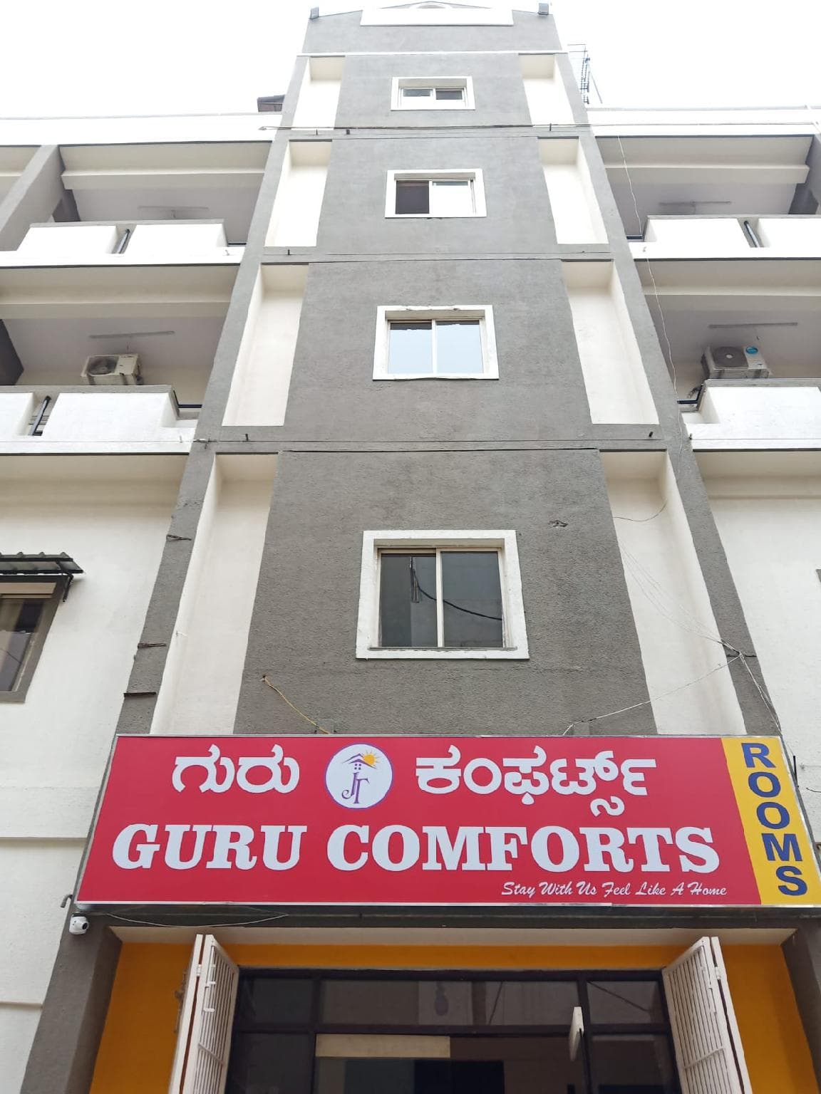Guru Comforts Executive Room photo 3