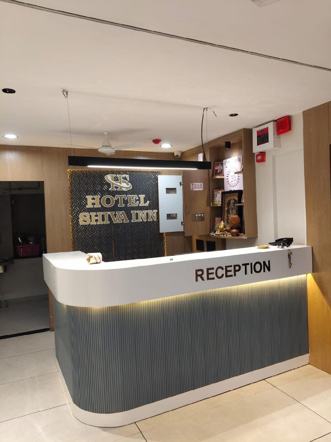HOTEL SHIVA INN