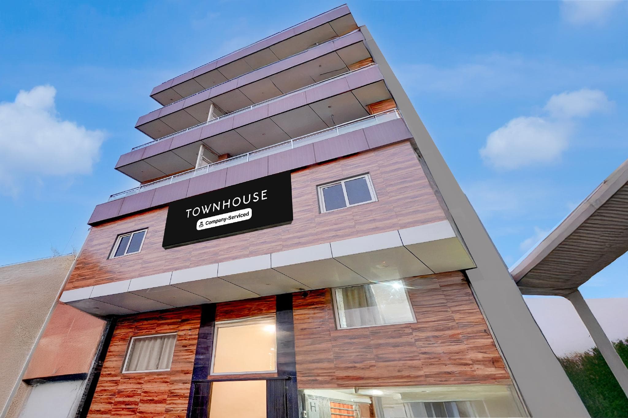 Super Townhouse Varanasi Cantonment Formerly Ayushman Inn photo 4