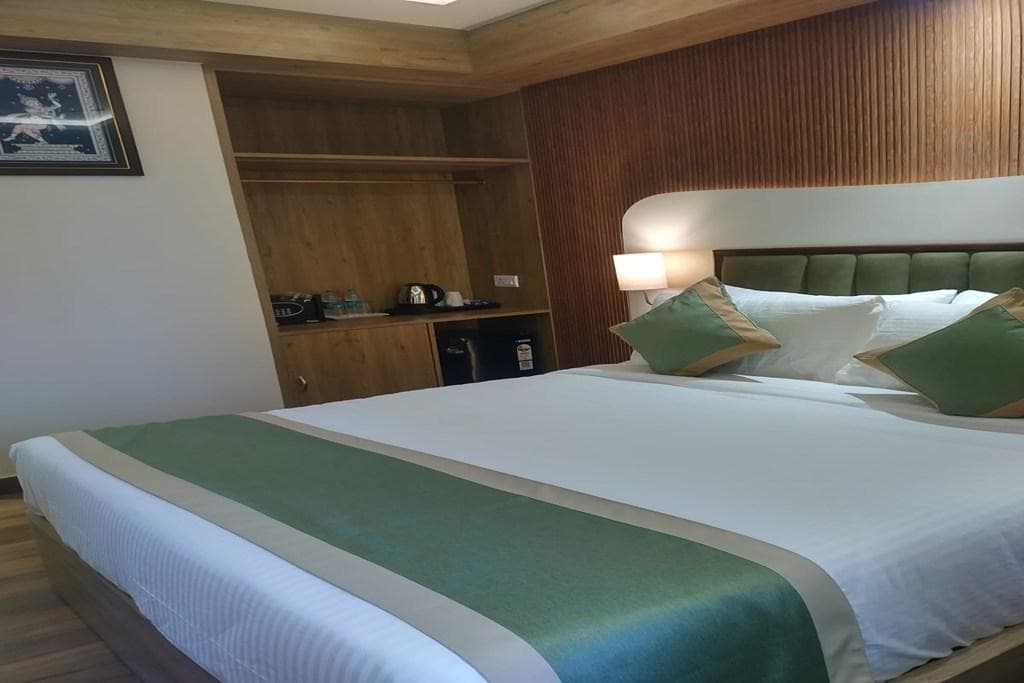 Wormwood Synergy 7 N Sea – Sea View photo 2