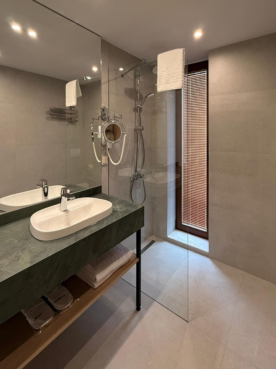 ARKK ROOMS photo 2