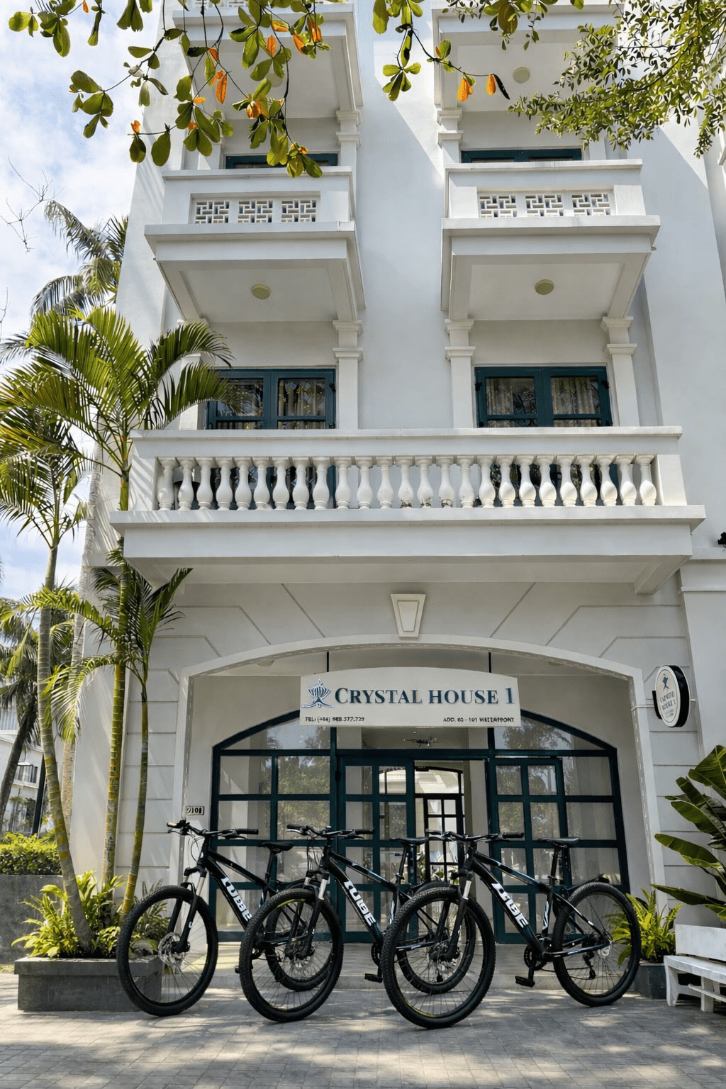 Crystal House photo 3