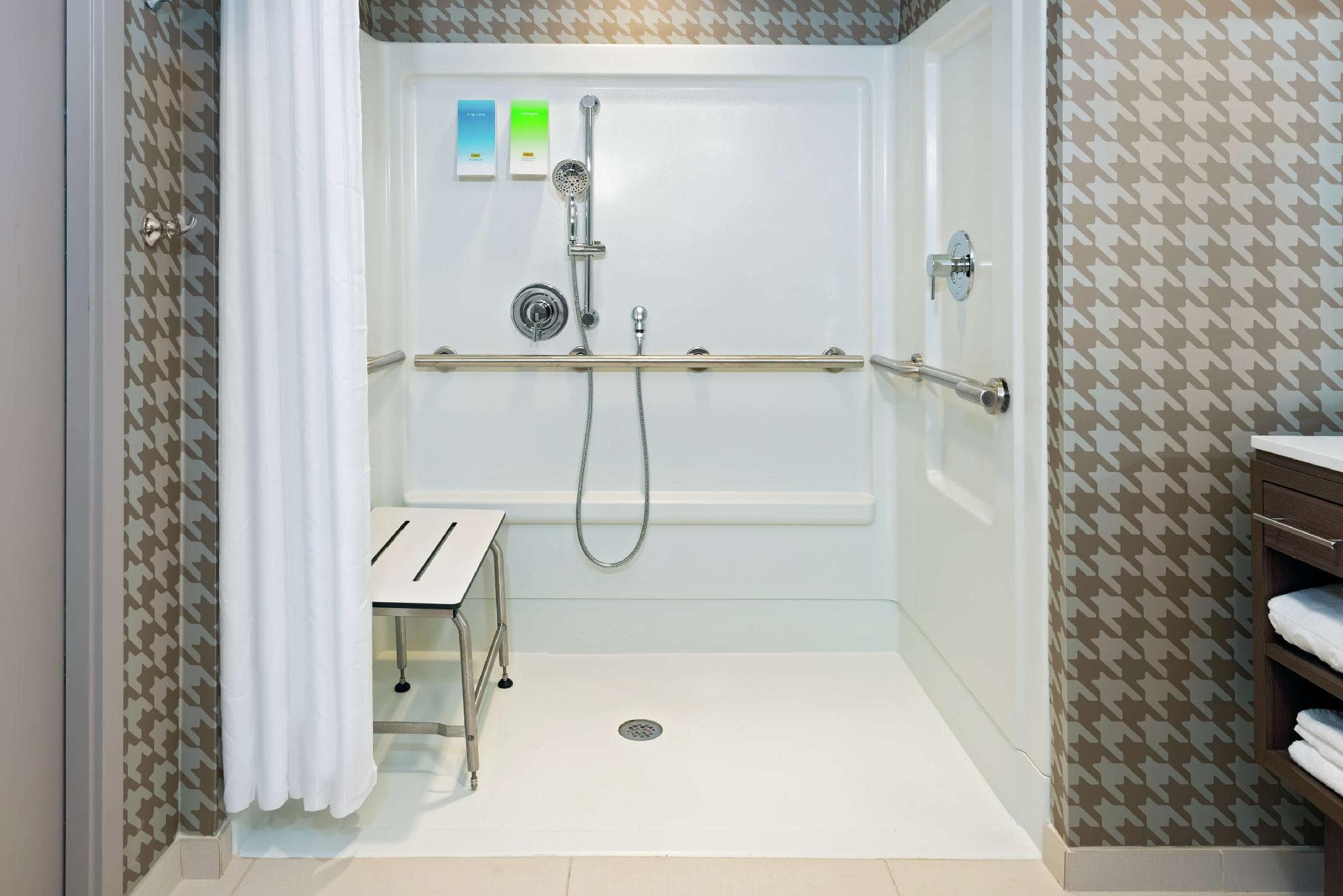 Home2 Suites by Hilton Orlando Near Universal photo 2