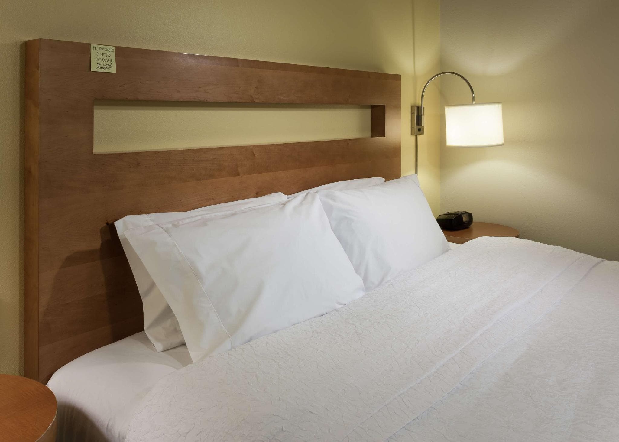Hampton Inn & Suites St. Louis at Forest Park photo 2