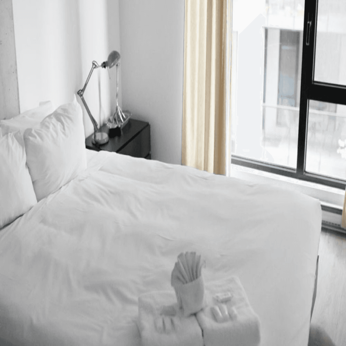 Hot In Hotel photo 3