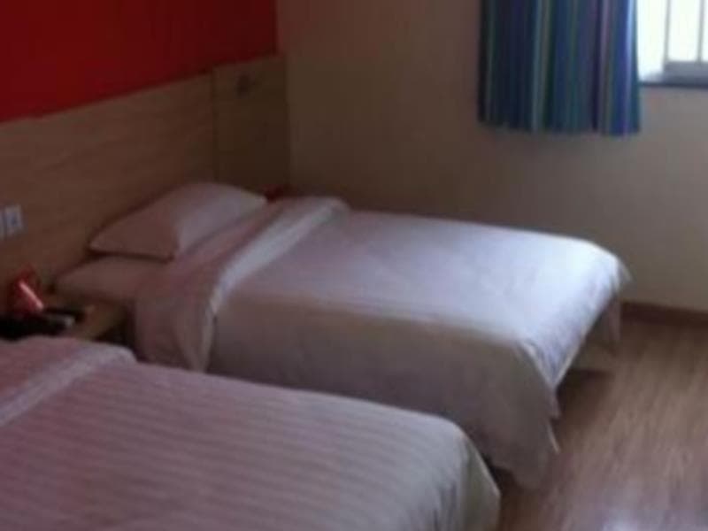 GreenTree Inn Anhui Anqing Taihu East Renmin Road Cultural Expo Park Express Hotel photo 4