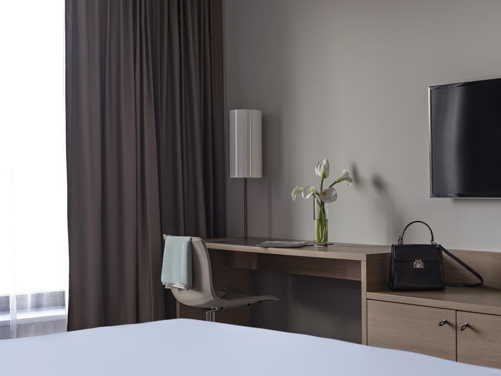 Pullman Basel Europe Hotel photo 2