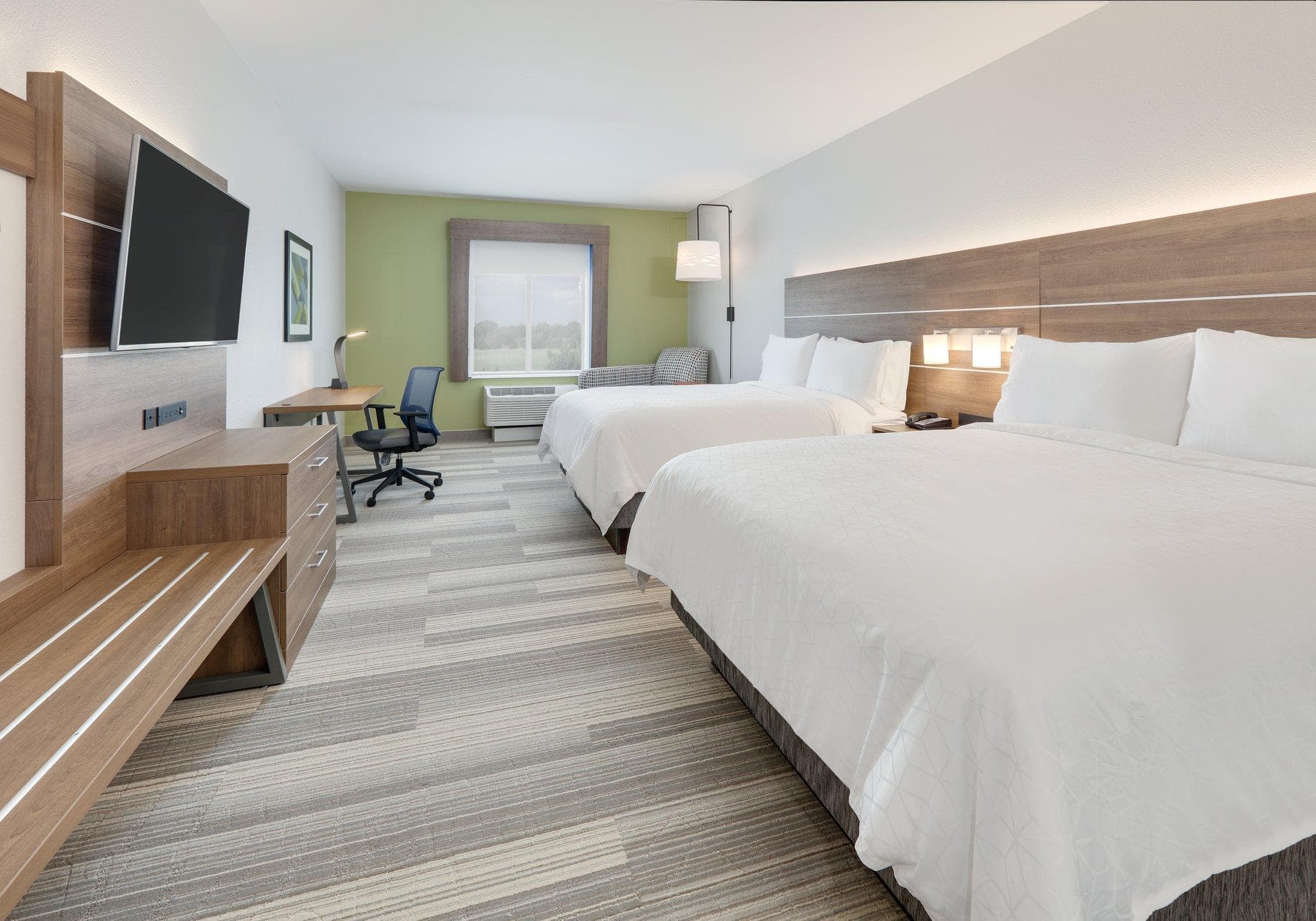 Holiday Inn Express And Suites Plano - The Colony By IHG photo 2