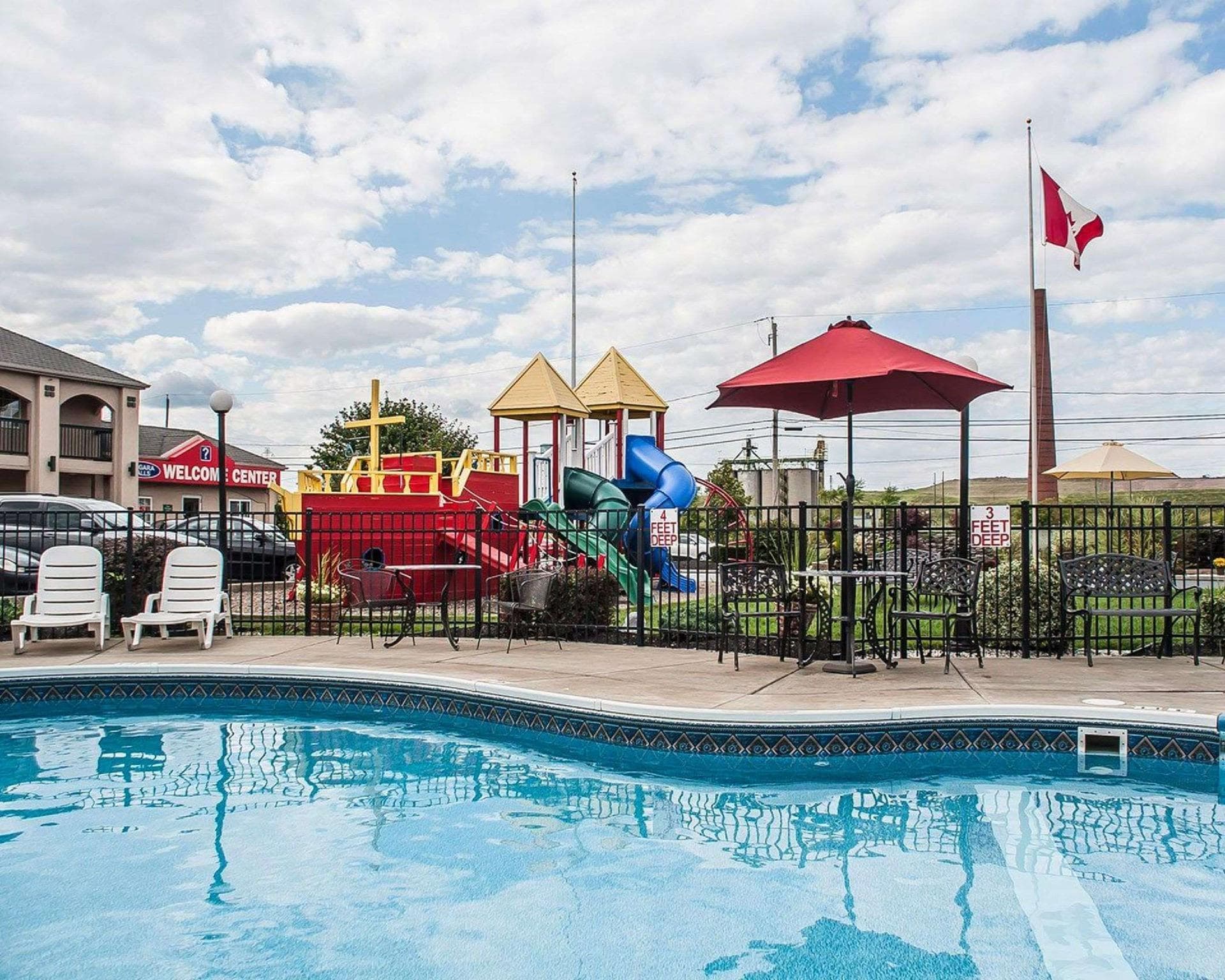 Econo Lodge at the Falls North photo 3