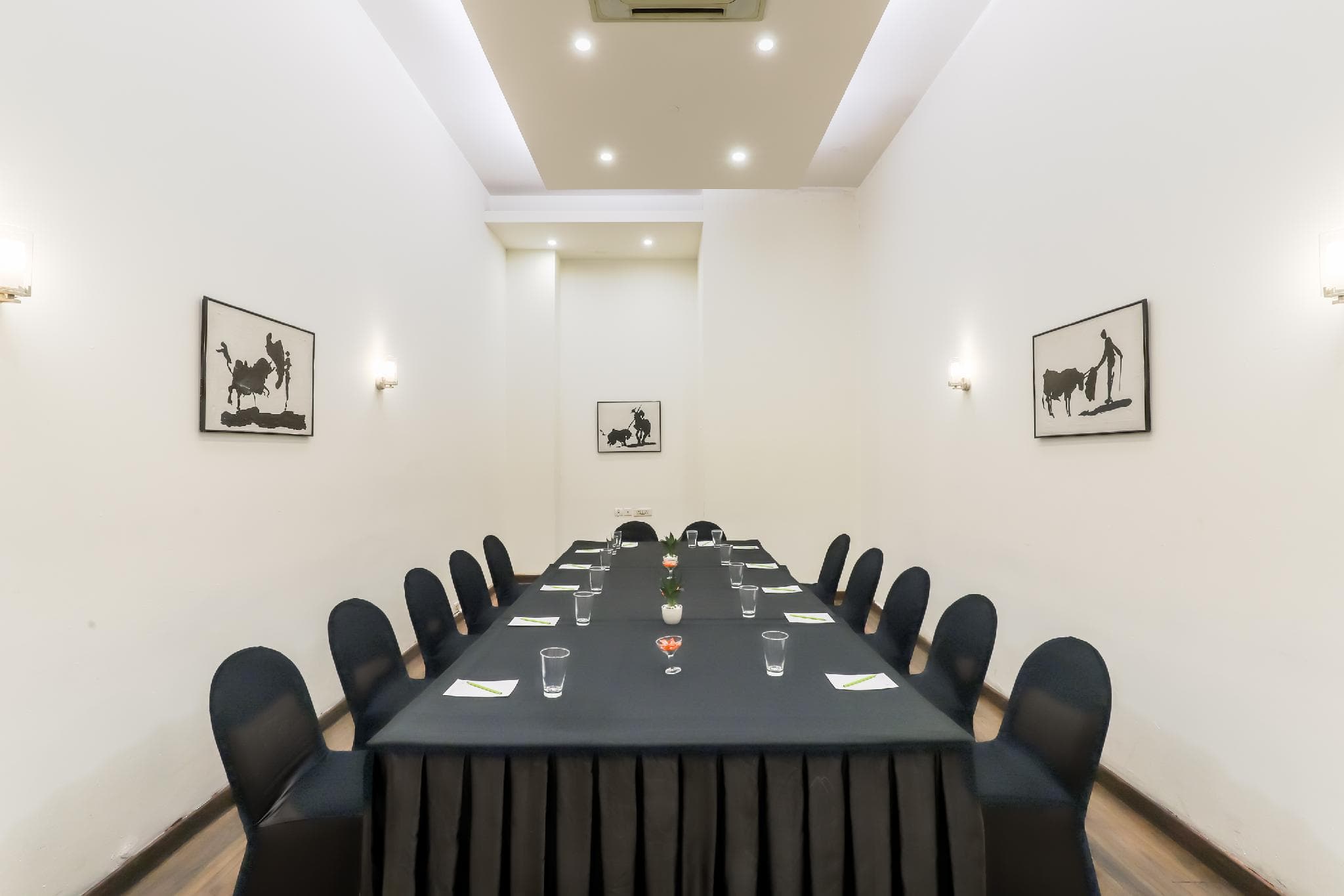 Lemon Tree Hotel East Delhi Mall photo 2