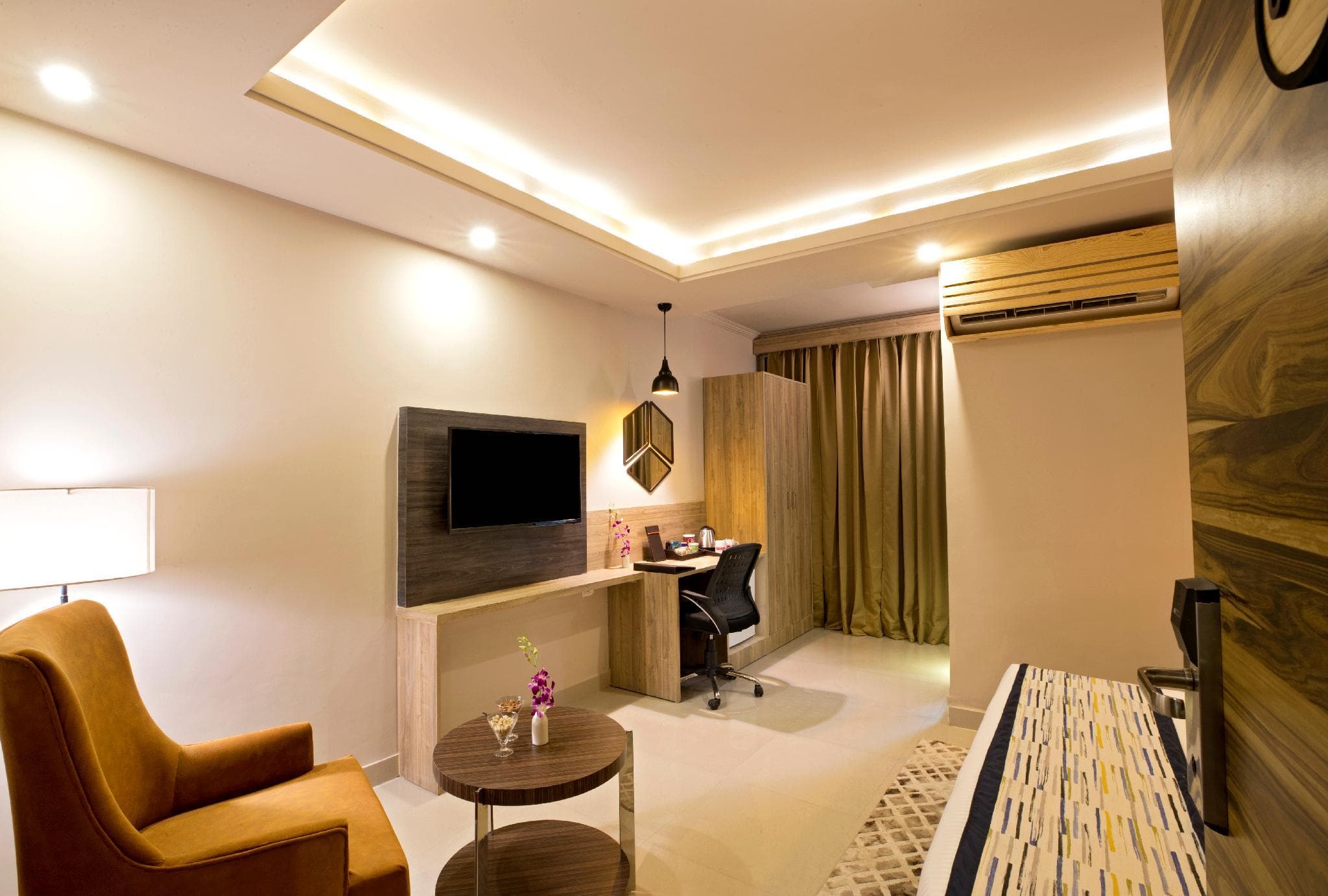 Regenta Central Noida photo 2