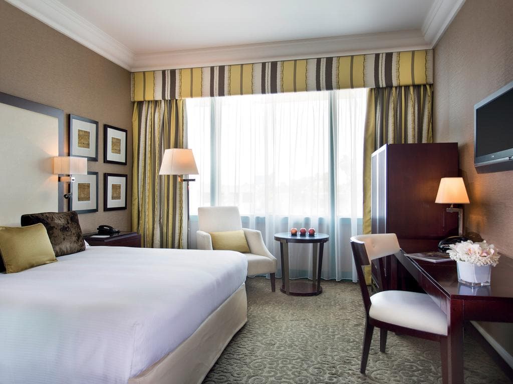 Mövenpick Grand Al Bustan Dubai photo 2