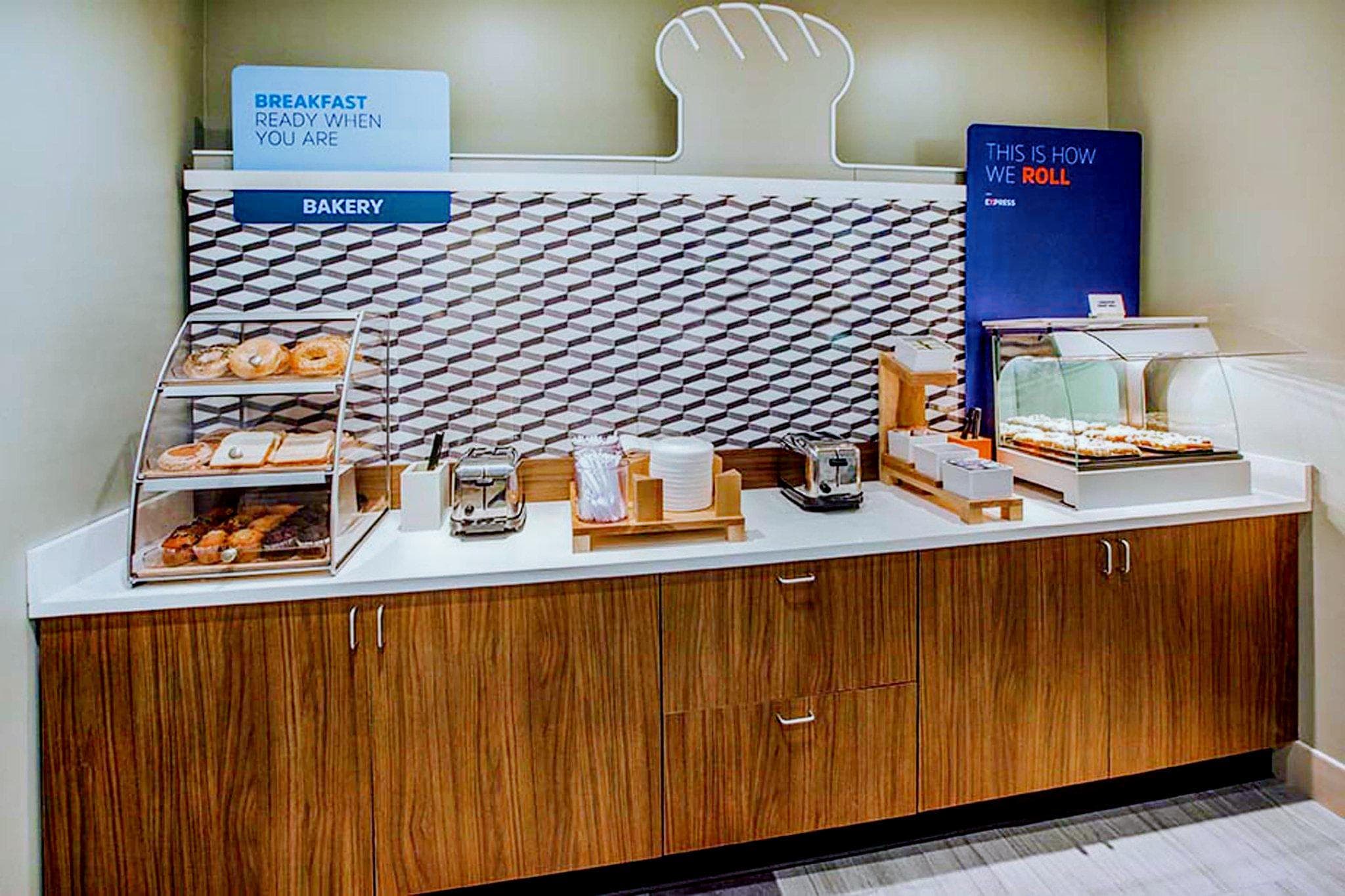 Holiday Inn Express & Suites Corpus Christi-N Padre Island By IHG photo 3