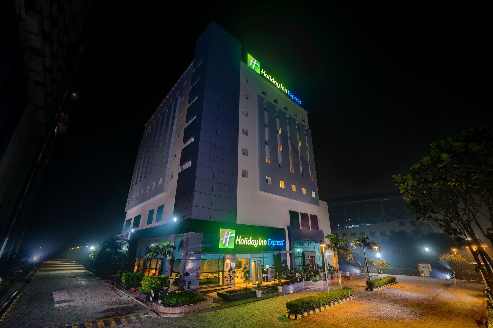 Holiday Inn Express Greater Noida Knowledge Park By IHG