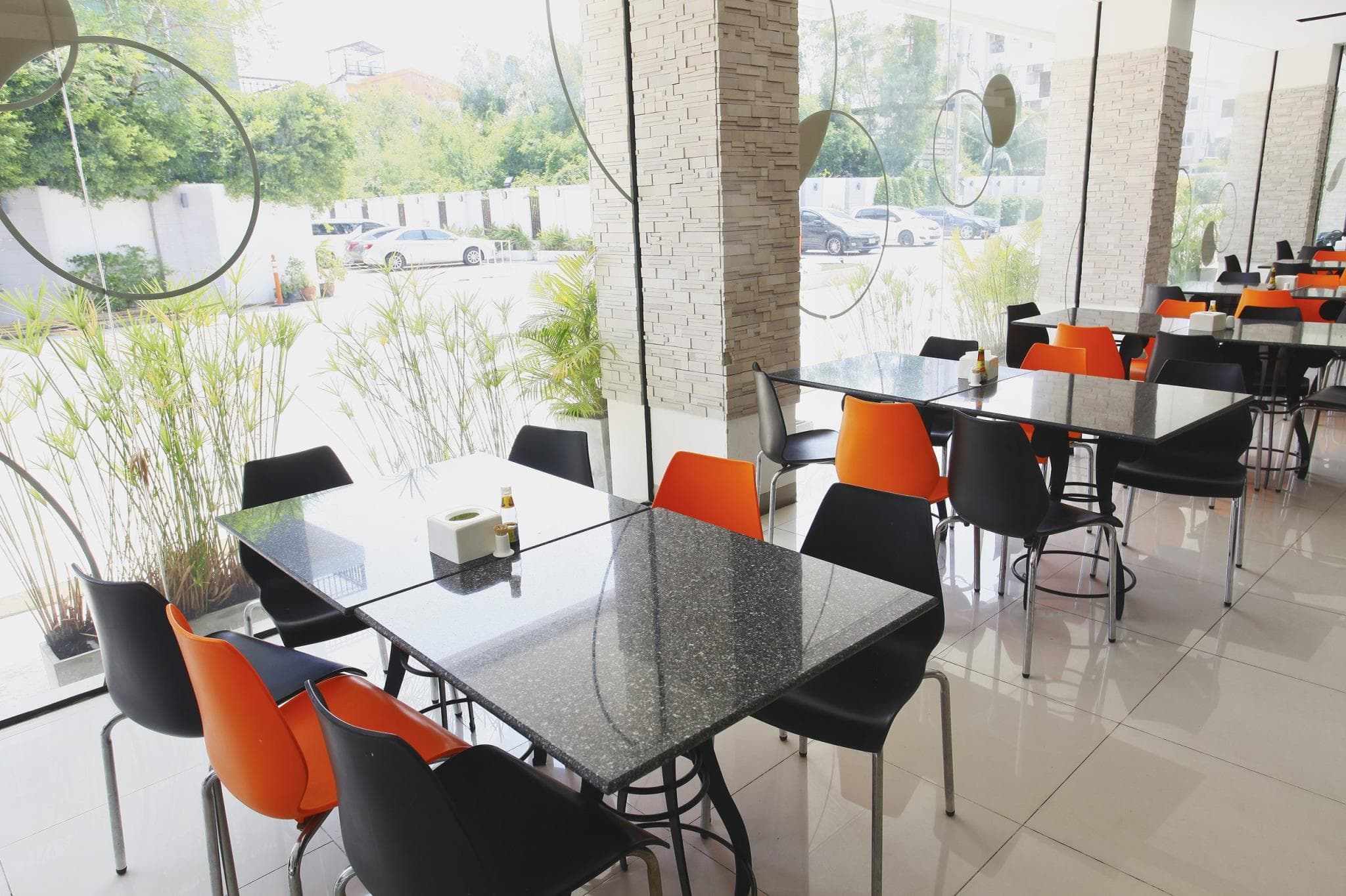 Lee Nova Hotel photo 3