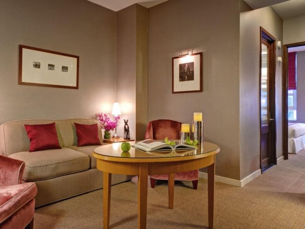 Hotel Giraffe photo 3
