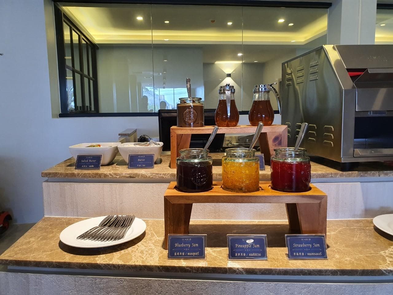 Seabed Grand Hotel Phuket photo 4