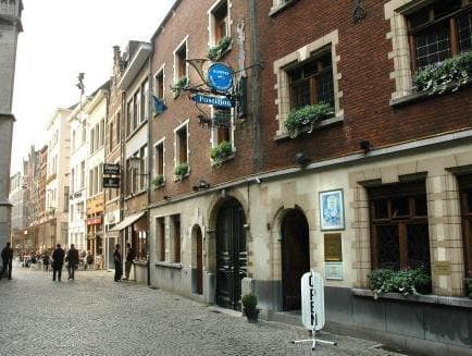 P6 Antwerp