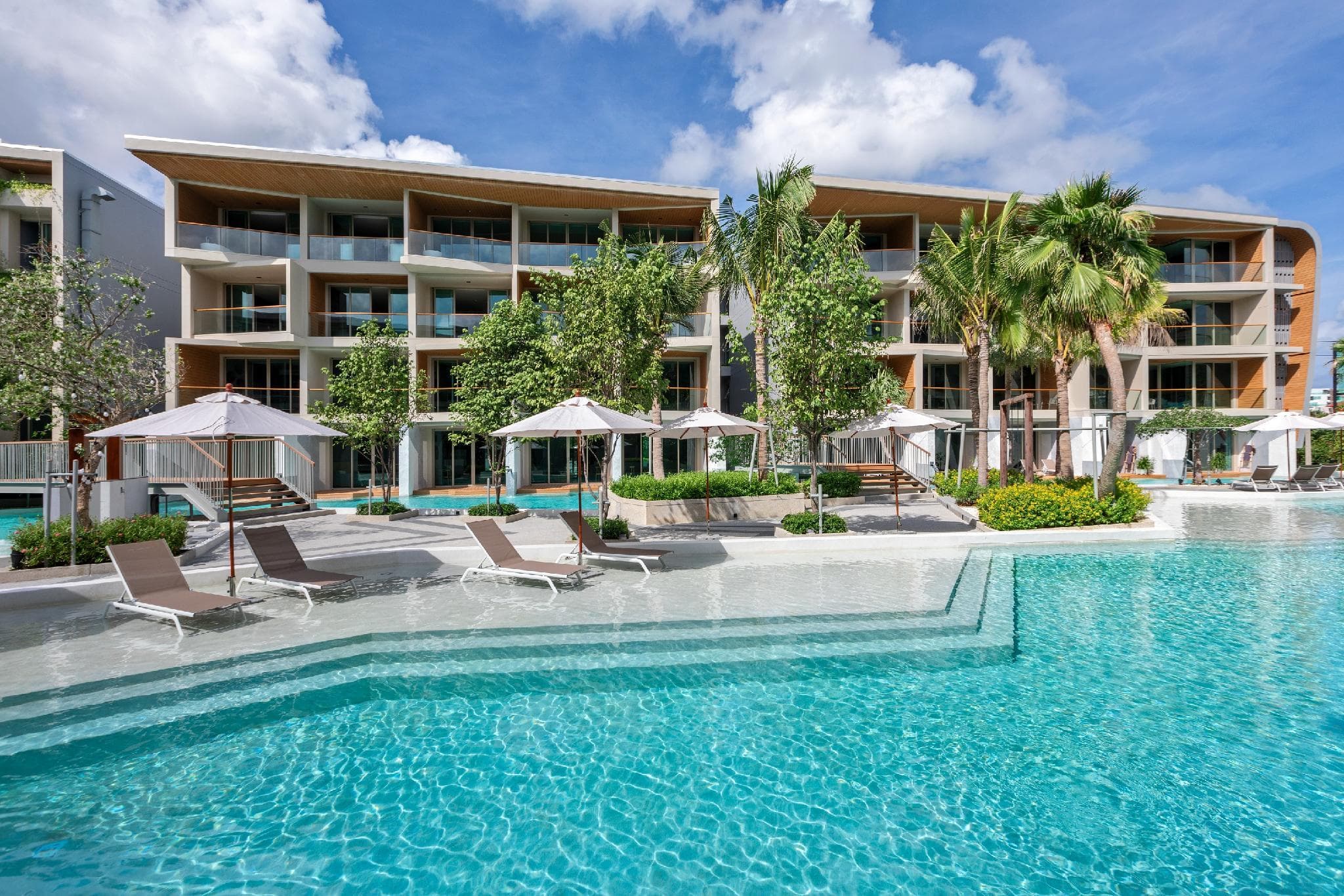 Wyndham Grand Nai Harn Beach Phuket photo 5