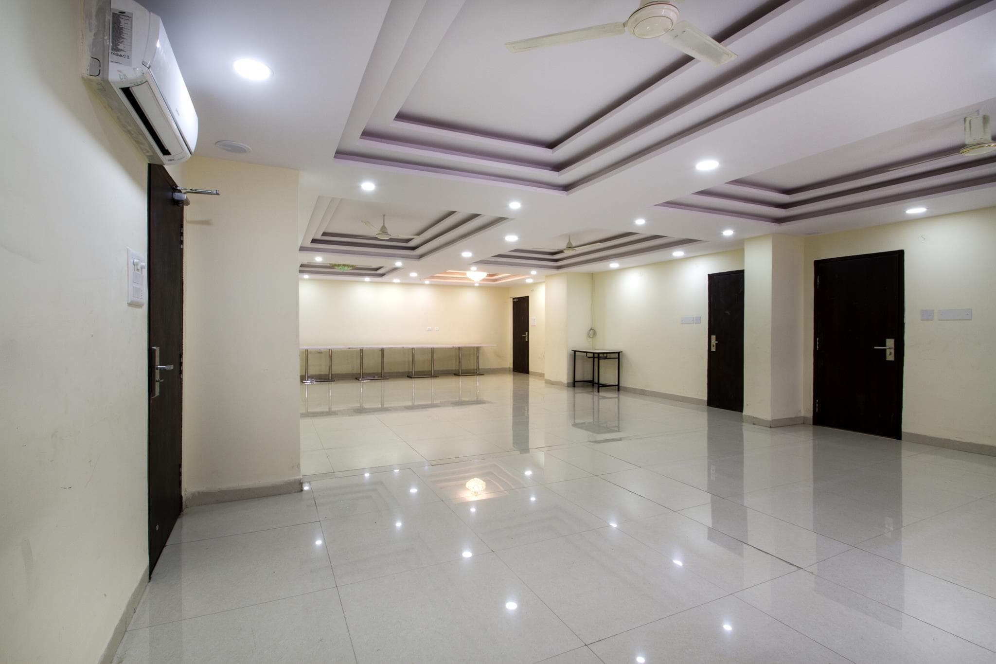 Lotus Grand Hotel photo 5