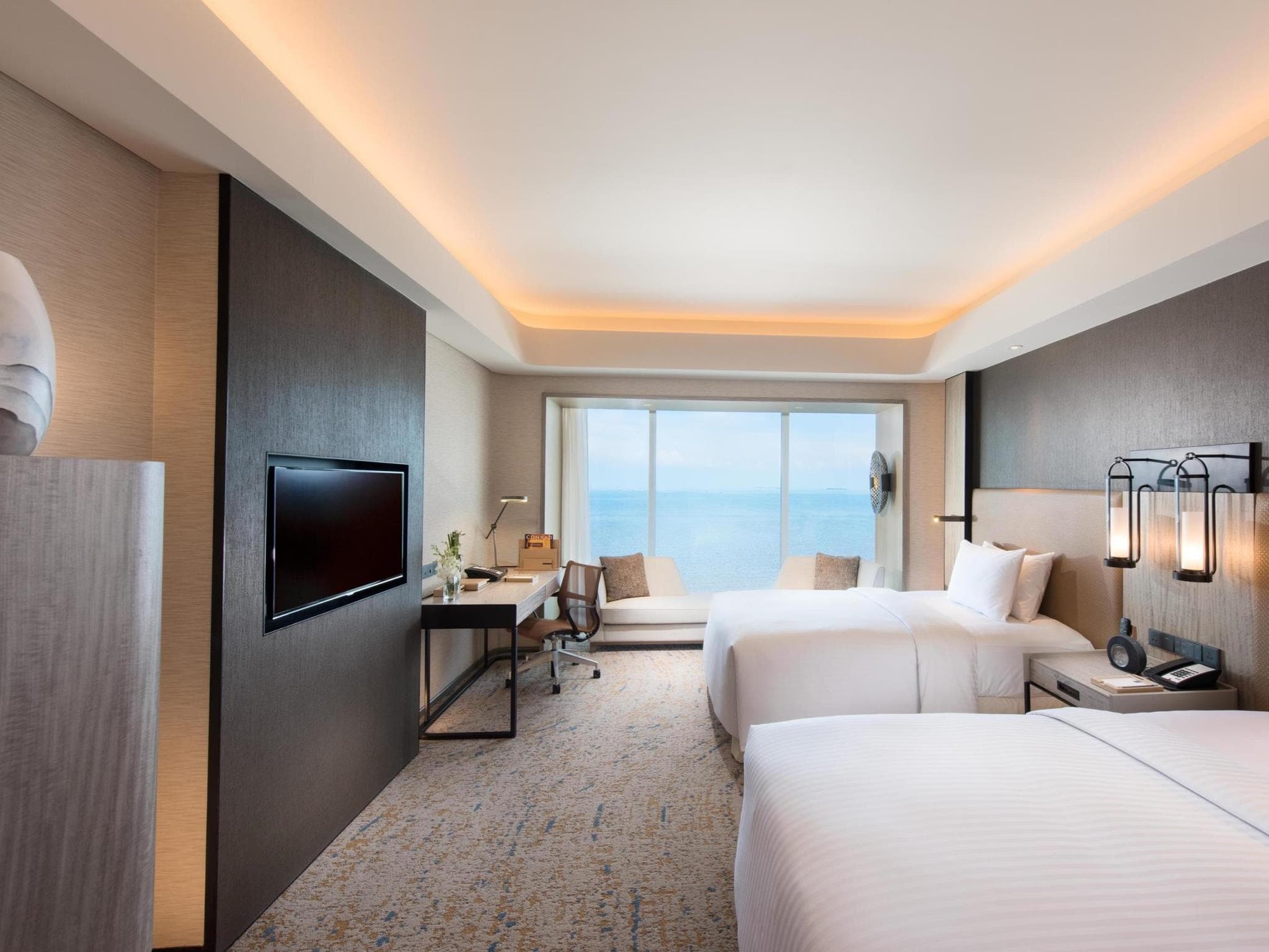 Conrad Manila photo 3