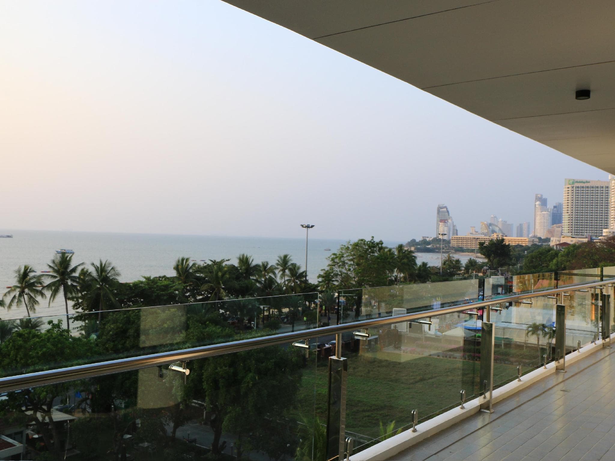 Mera Mare Pattaya photo 3