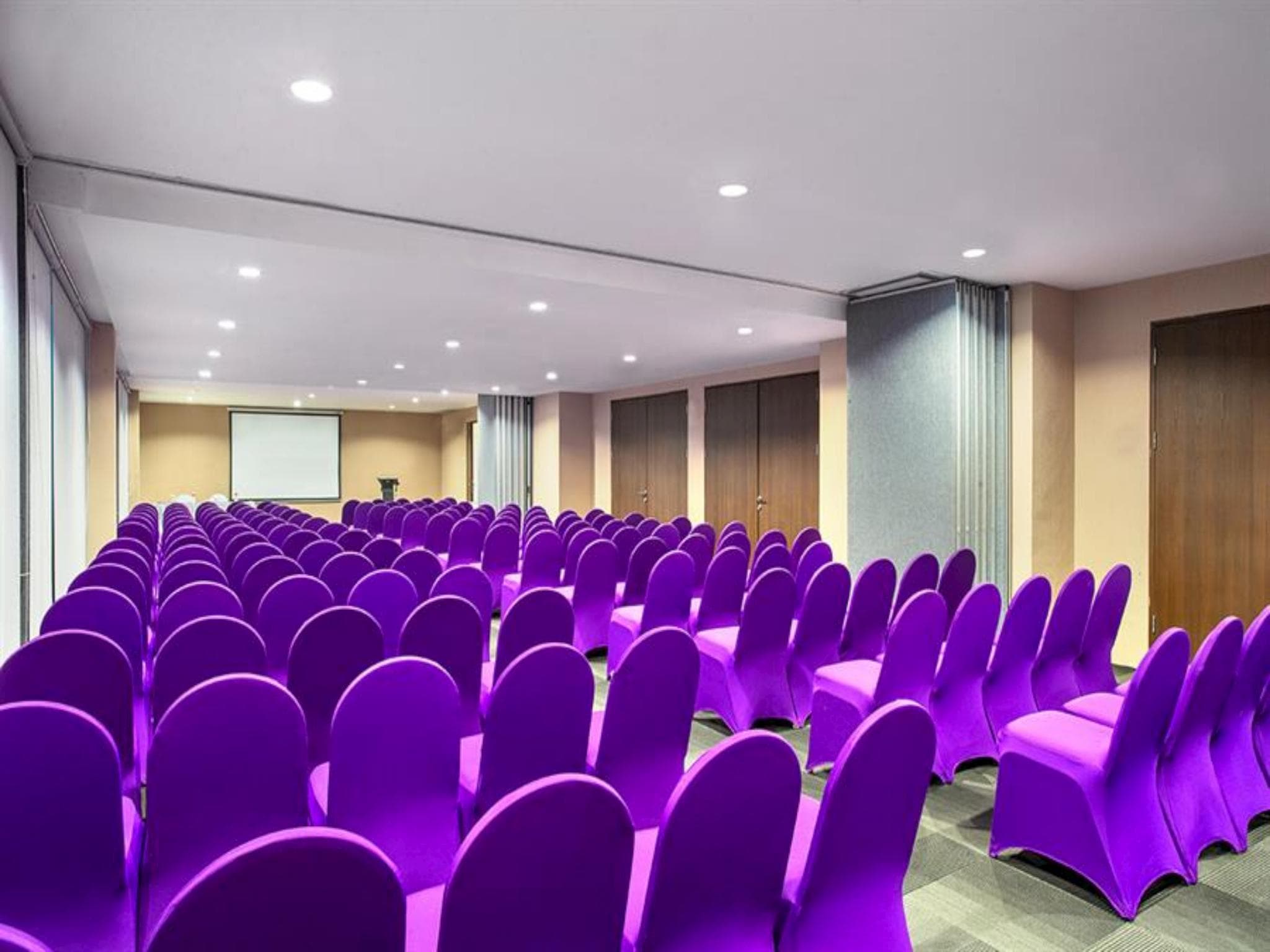 Swiss-Belinn Cibitung photo 5