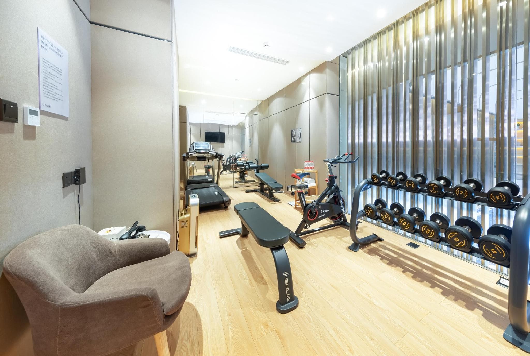 Atour Hotel Huizhou Huiyang High-speed Railway Station photo 4