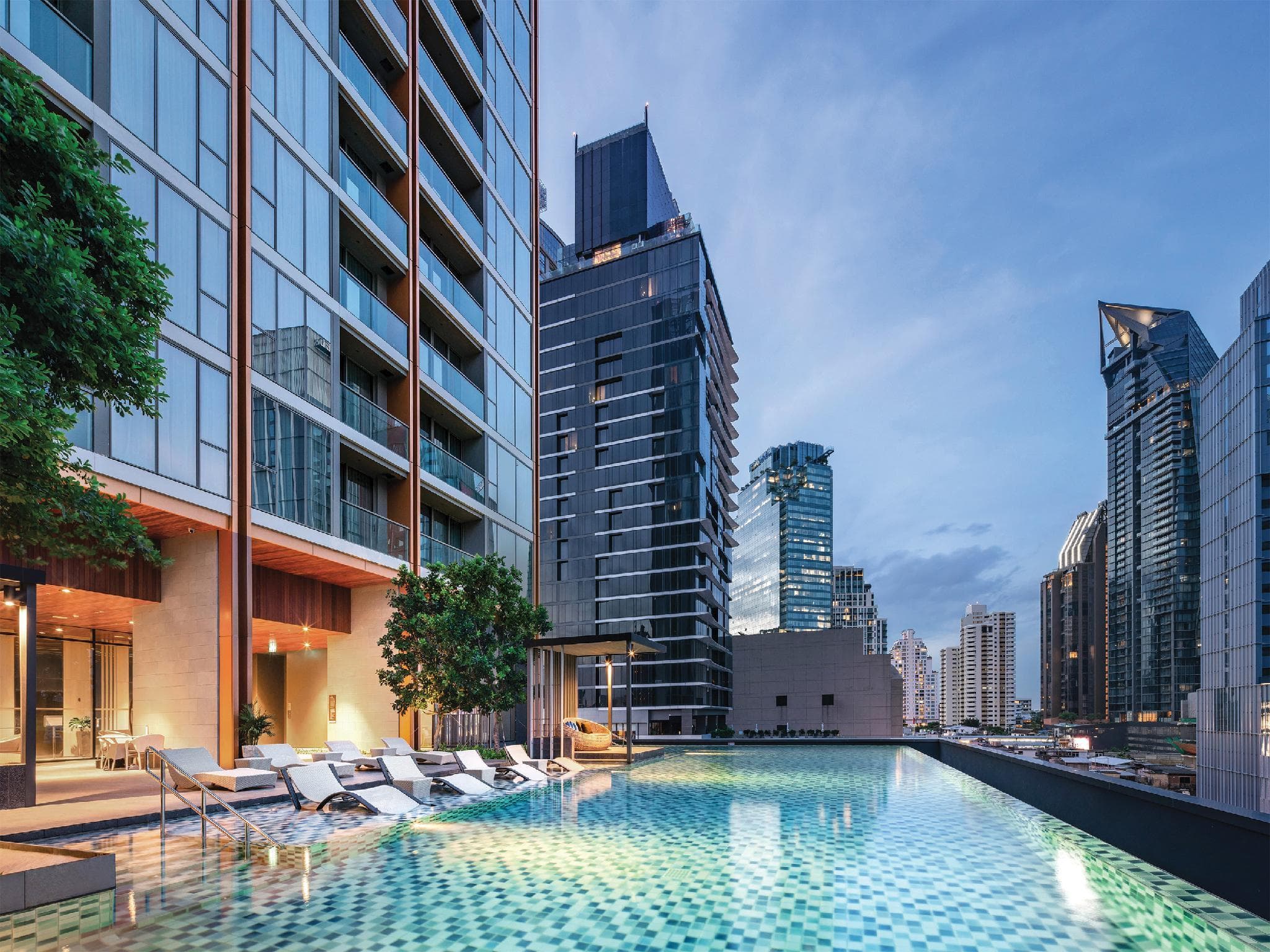 Oakwood Suites Bangkok photo 3